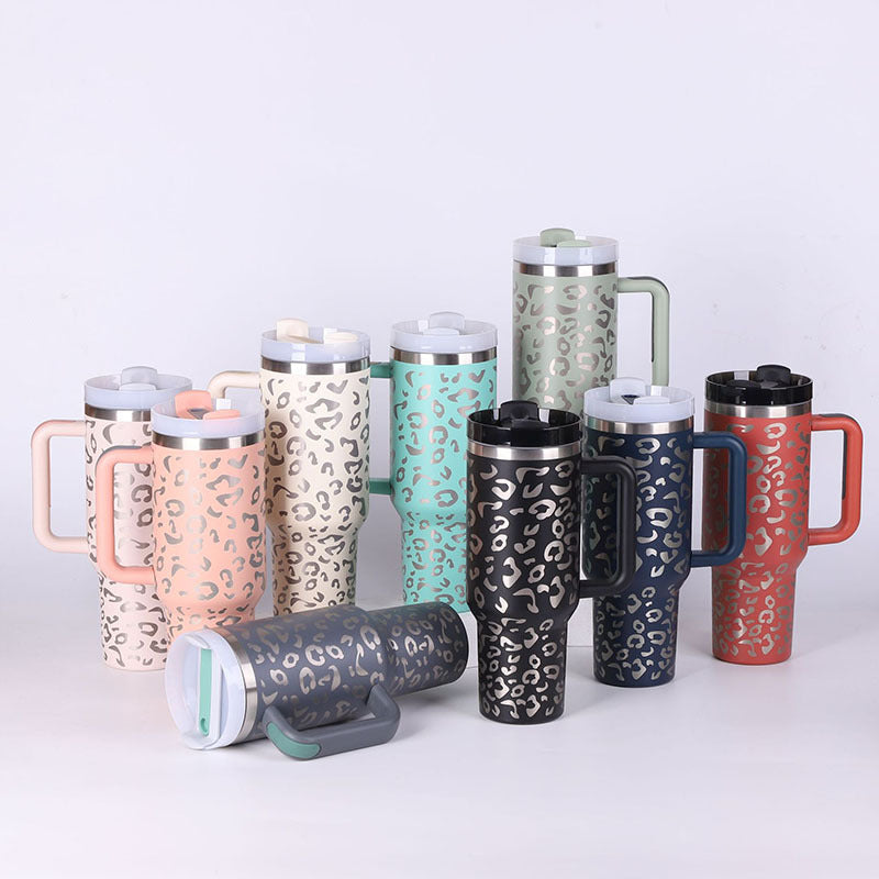Edelstahl-Tumbler mit Henkel & Strohhalm
