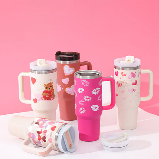 Edelstahl-Tumbler mit Henkel & Strohhalm